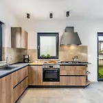 Isabela By Interhome Nova Vas (Porec)