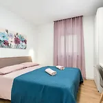 Feriehus Isabela By Interhome