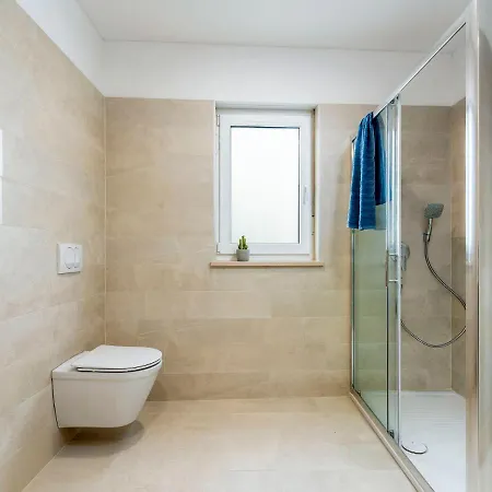 Isabela By Interhome Vikendica Nova Vas (Porec)