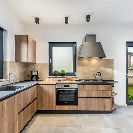 Isabela By Interhome Nova Vas (Porec)